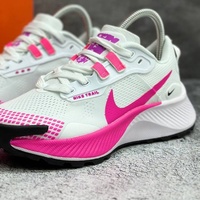 Мужские и женские кроссовки линия 11 павильон 46