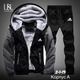 Костюм