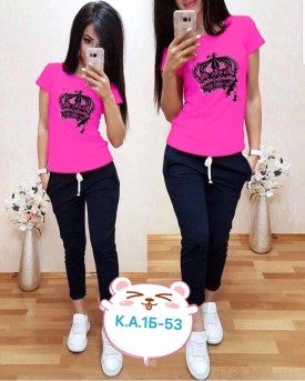 Костюм
