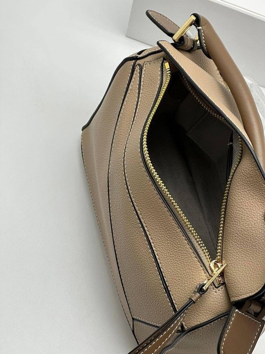 сумка loewe puzzle,женская сумка loewe,сумка loewe,loewe puzzle bag,сумка