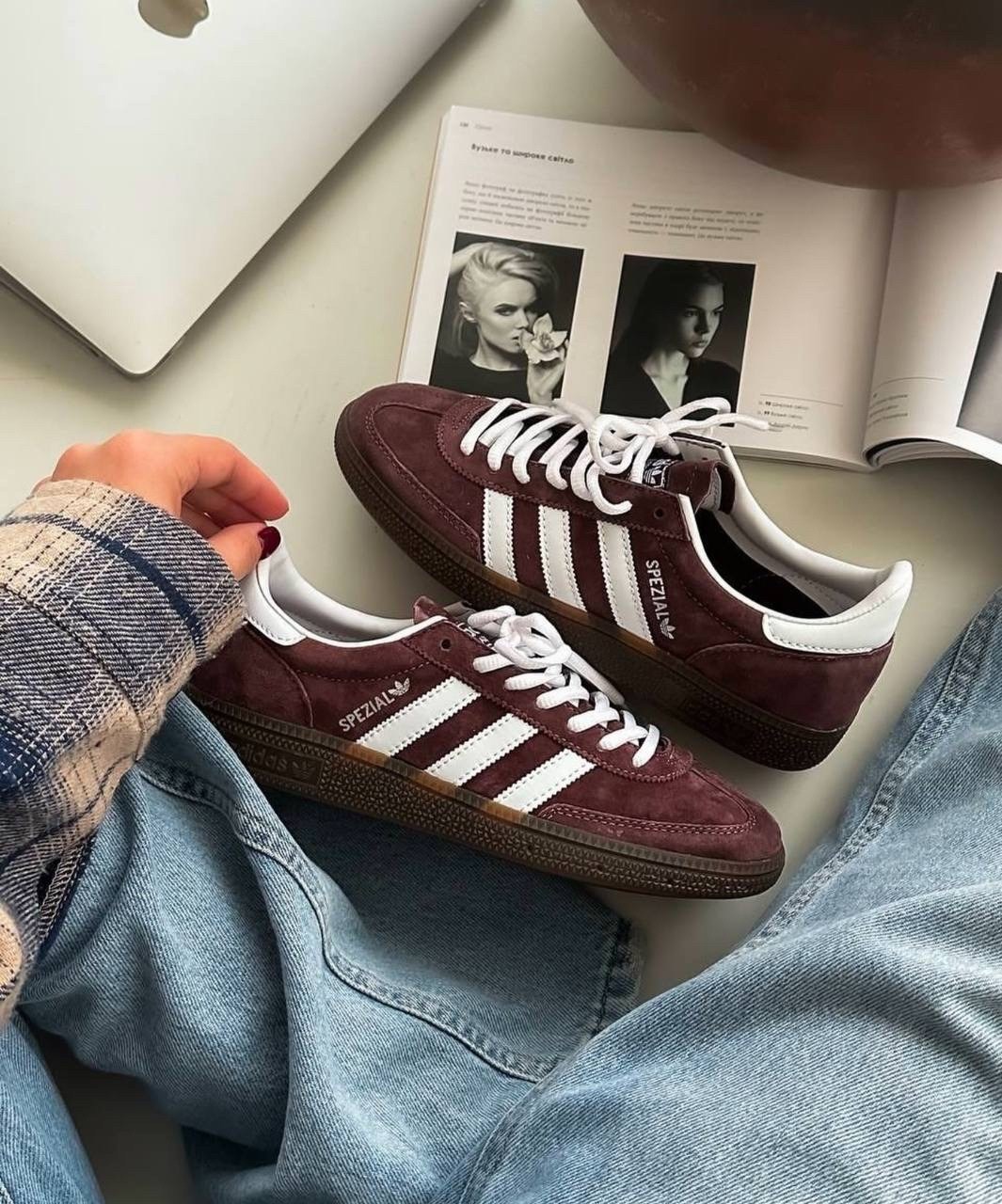 adidas handball spezial brown,adidas originals handball spezial,кроссовки adidas spezial,кроссовки adidas gazelle бордовые,кроссовки adidas handball spezial