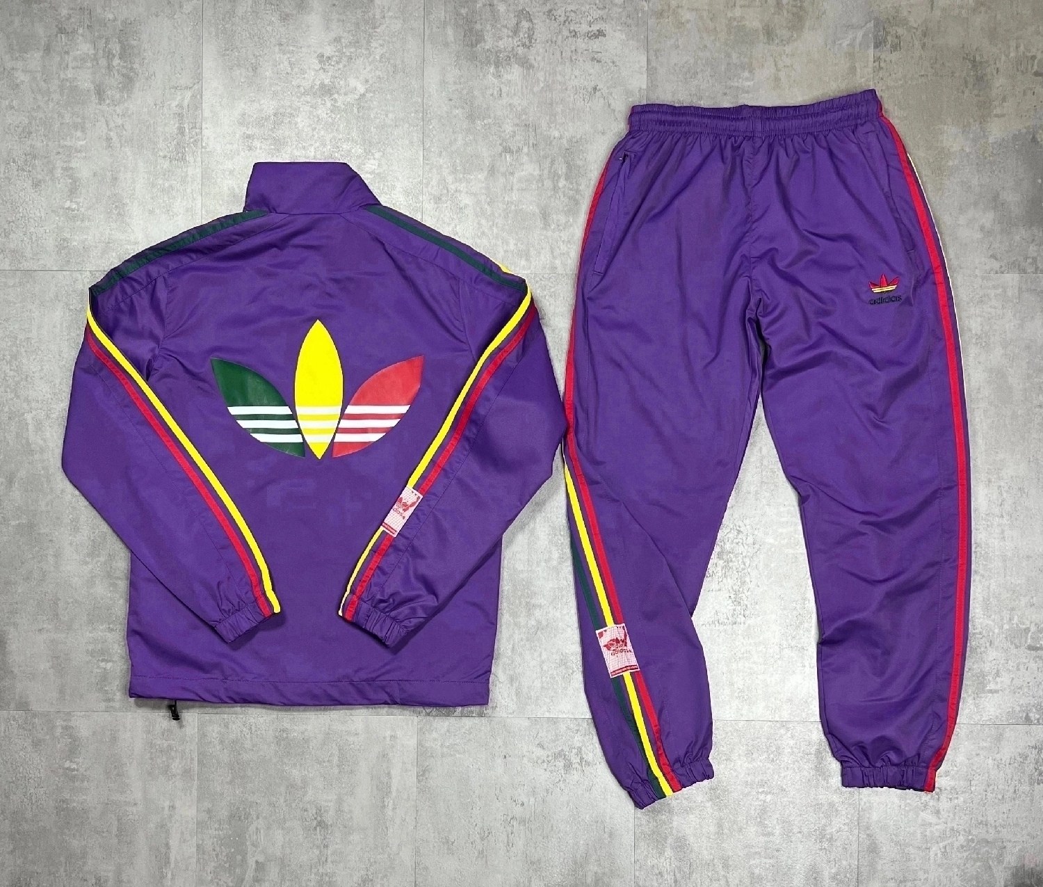 спортивный костюм adidas originals,адидас спортивный костюм,спортивный костюм adidas,костюм adidas 90 х,спортивный костюм мужской adidas