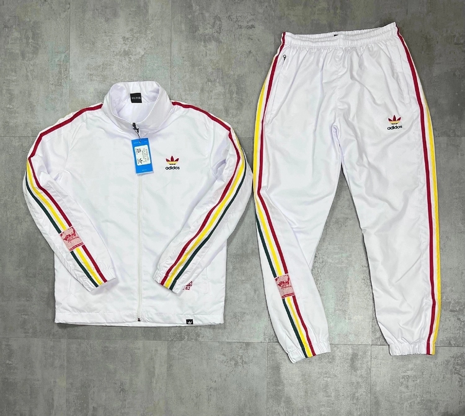 спортивный костюм adidas originals,адидас спортивный костюм,спортивный костюм adidas,костюм adidas 90 х,спортивный костюм мужской adidas