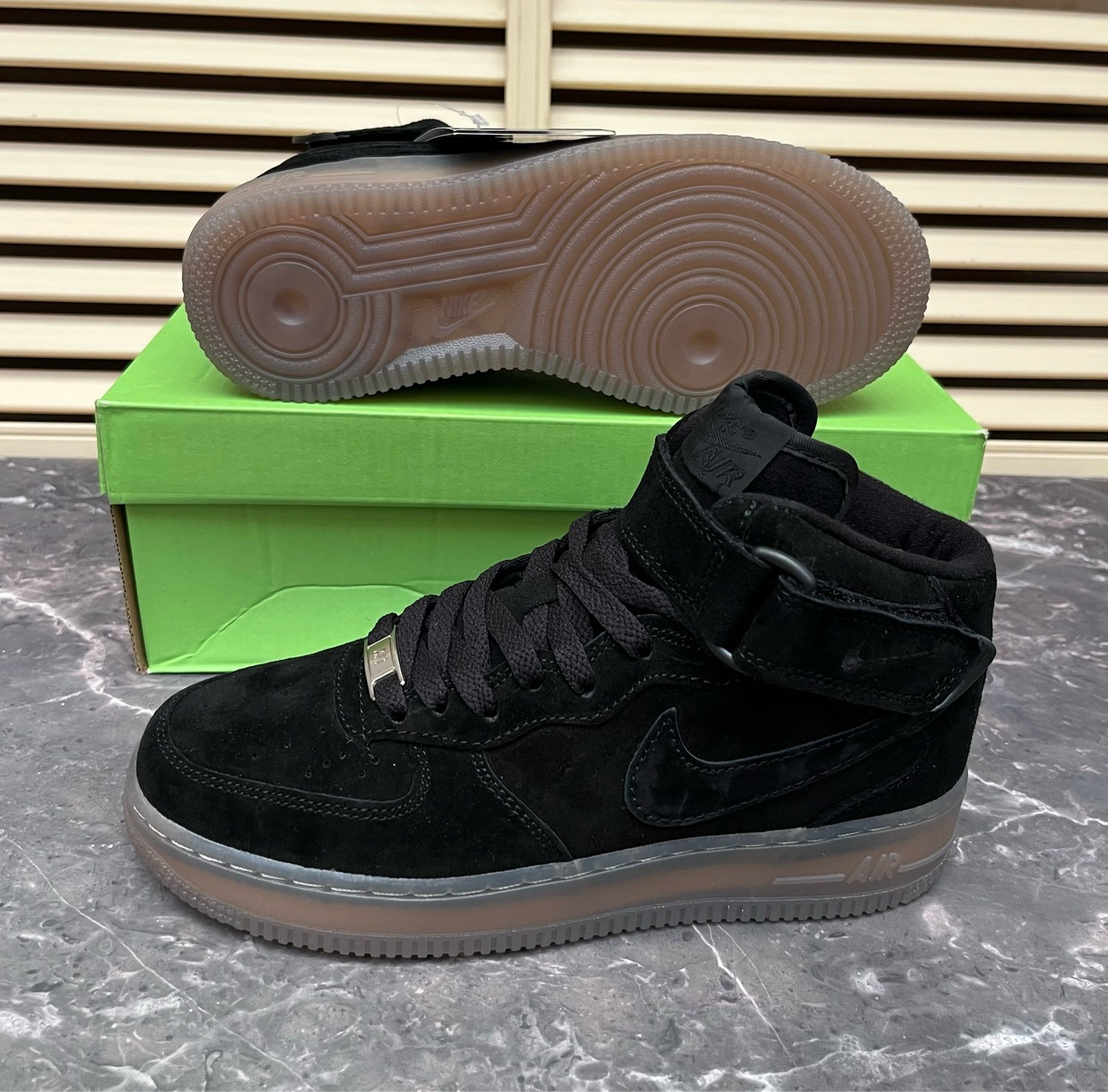 зимние кроссовки nike air force 1 mid,зимние кроссовки nike air force,зимние кроссовки nike air force 1,кроссовки зимние nike air force 1 black,кросcовки nike air force 1