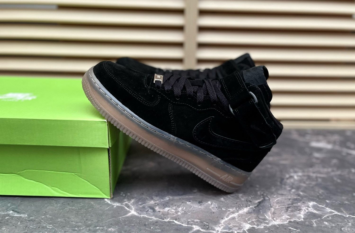 зимние кроссовки nike air force 1 mid,зимние кроссовки nike air force,зимние кроссовки nike air force 1,кроссовки зимние nike air force 1 black,кросcовки nike air force 1
