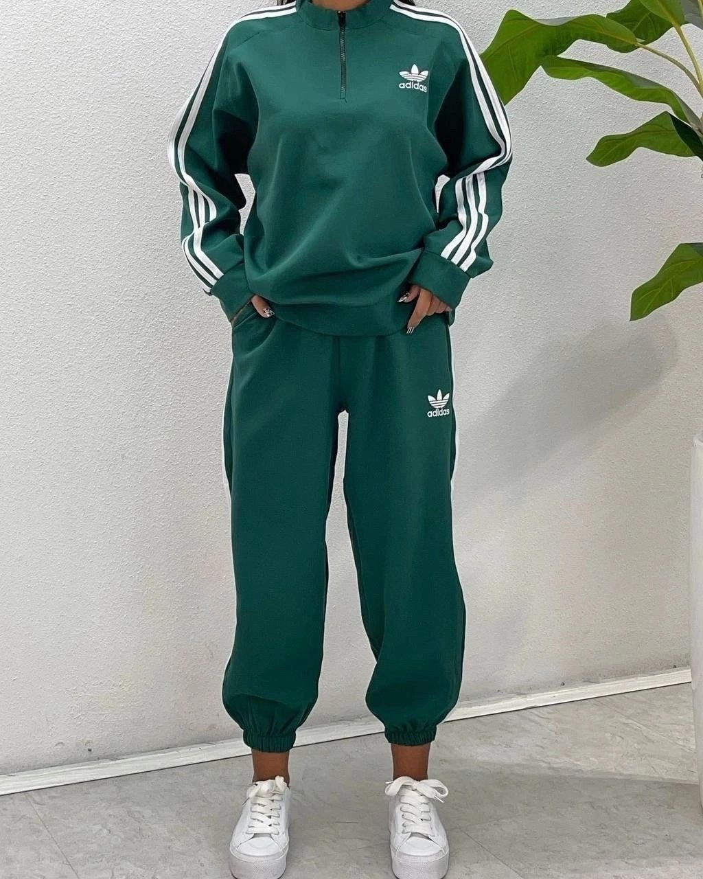 женский спортивный костюм adidas,спортивный костюм adidas originals,спортивные костюмы женские,адидас костюм женский,спортивные костюмы адидас женские