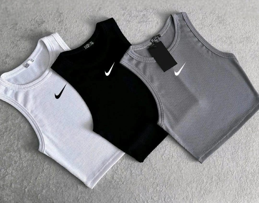футболки и майки,спортивные костюм,футболка мужская nike,женские майки,женские футболки