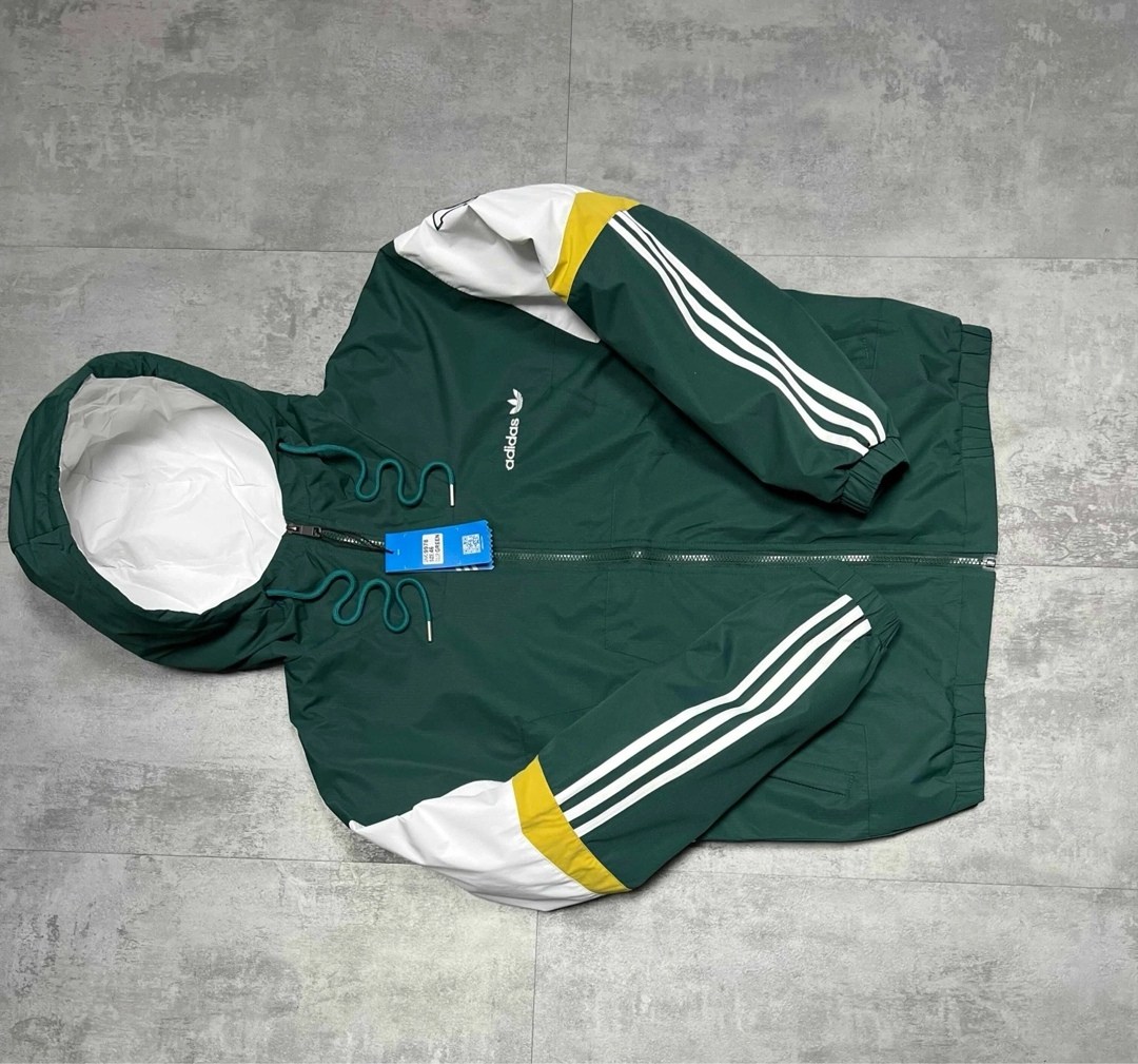 ветровка adidas,ветровка адидас,демисезонная куртка,куртка adidas мужская,легкая куртка