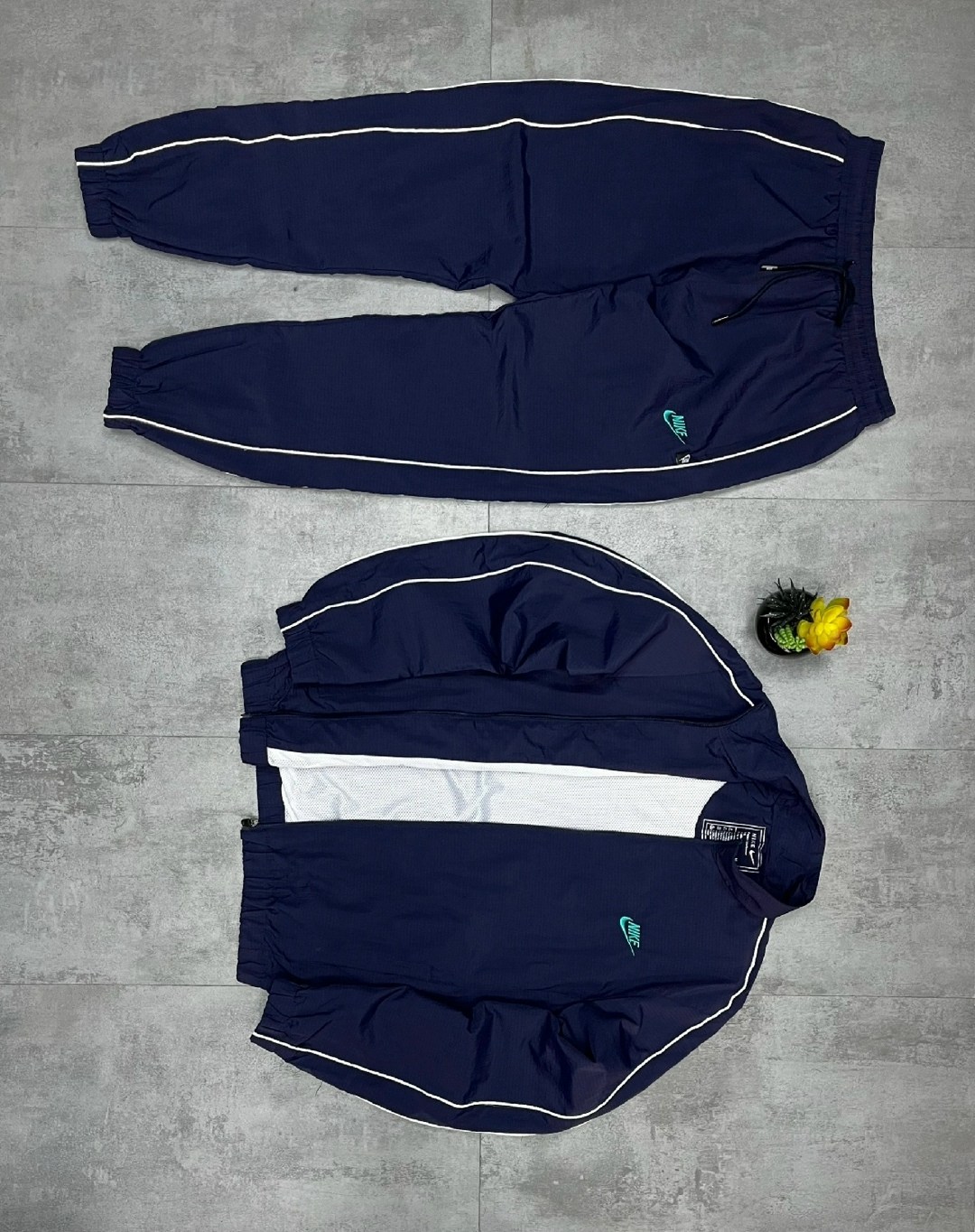 женская куртка nike sportswear jacket,ветровка nike,спортивные костюмы nike,nike куртка зимняя nike winter jacket 893798-451,куртка мужская nike