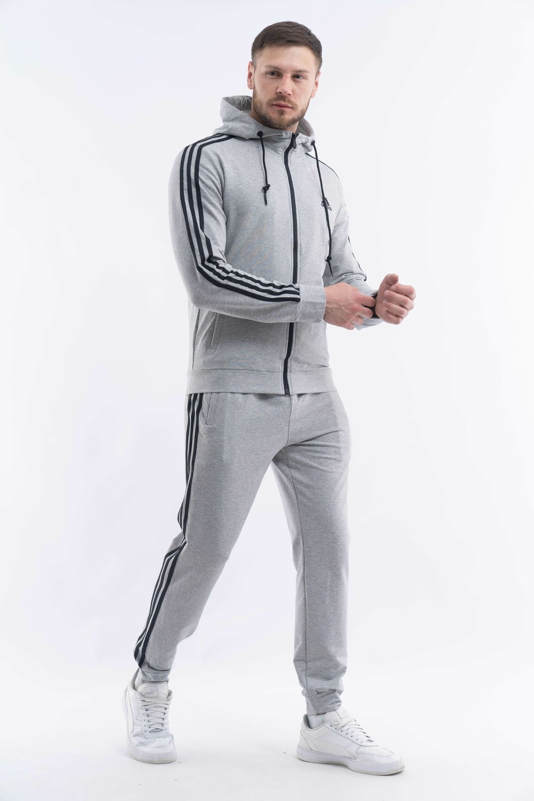 спортивный костюм adidas,спортивные костюмы,спортивные костюмы адидас,мужской спортивный костюм adidas,костюмы адидас