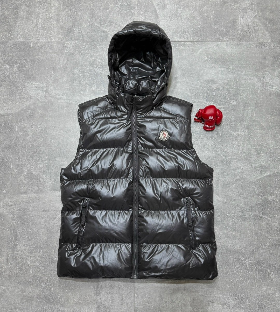 жилетка moncler мужская,жилетка moncler,жилет moncler,жилет монклер,жилетка монклер мужская