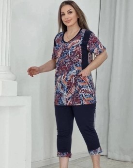 Костюм
