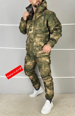 Костюм