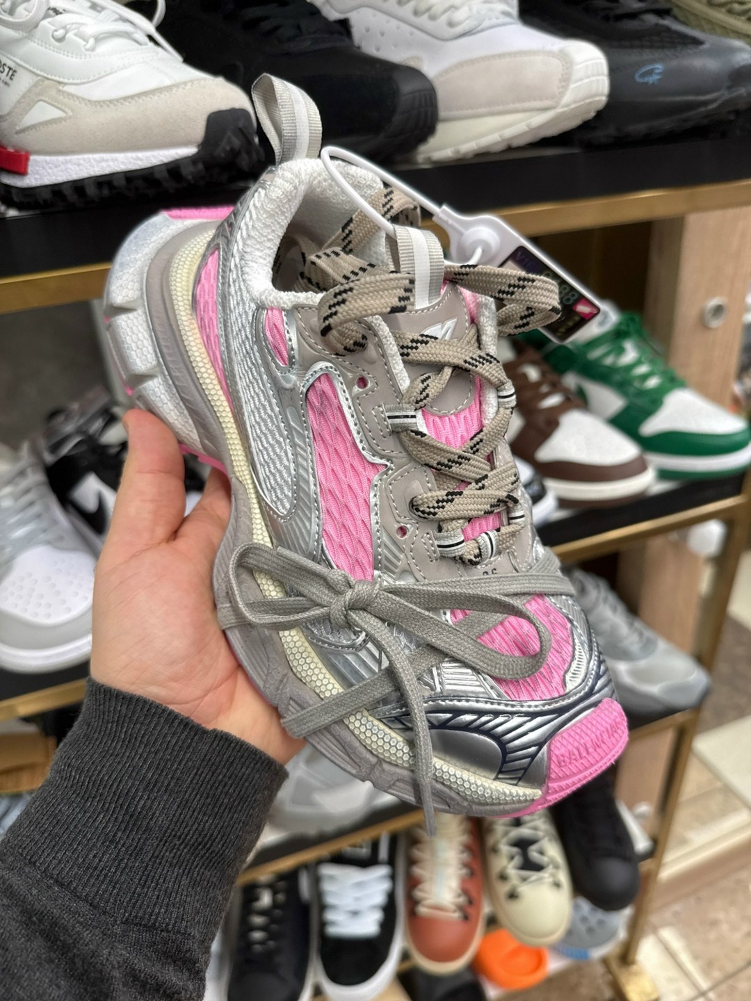 кроссовки женские balenciaga,баленсиаги ,кроссовки balenciaga 3 xl,кроссовки balenciaga,баленсиага кроссовки розовые