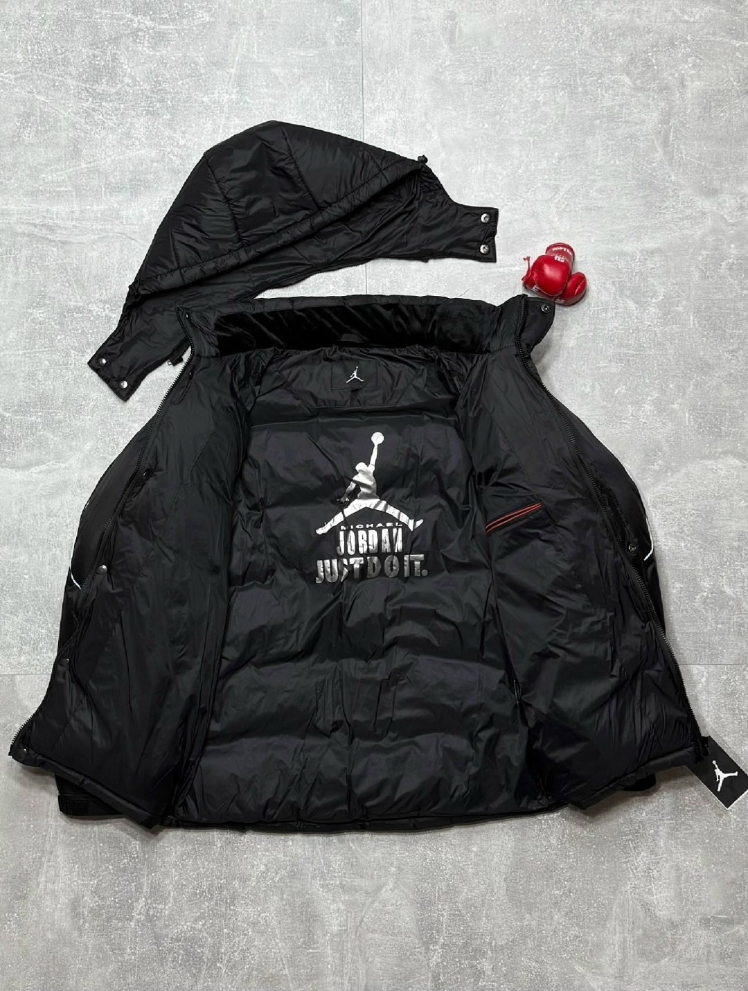 пуховик jordan essential,пуховик jordan essential puffer jacket black,куртка пуховик,куртка air jordan essentials puffer,пуховик jordan