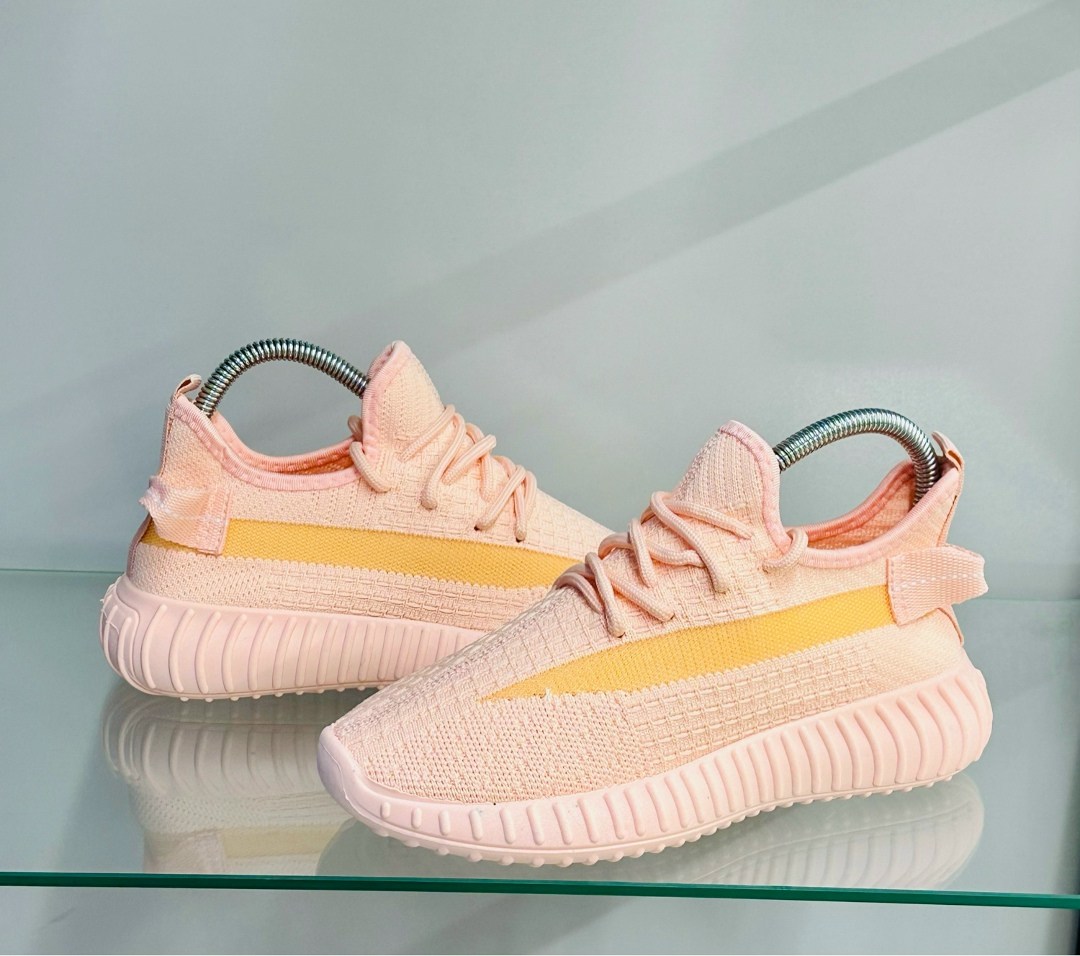 кроссовки женские розовый,,adidas yeezy boost 350 розовые,adidas yeezy boost 350 v 2,adidas yeezy 350 персиковые