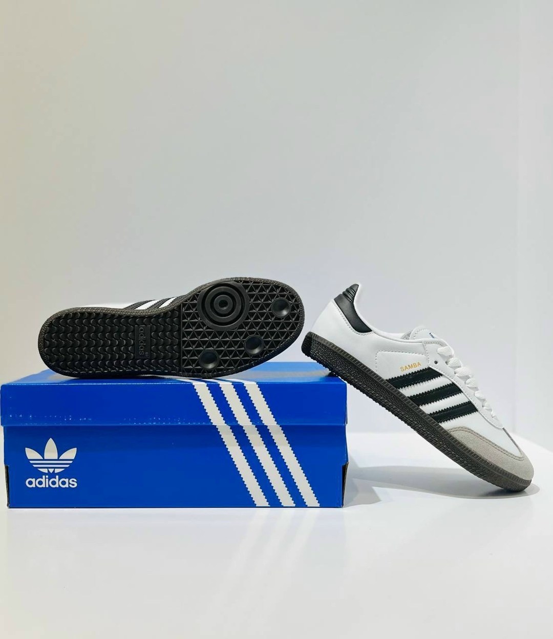 кроссовки adidas samba,адидас самба классик,мужские кроссовки adidas samba,adidas samba white black gum,