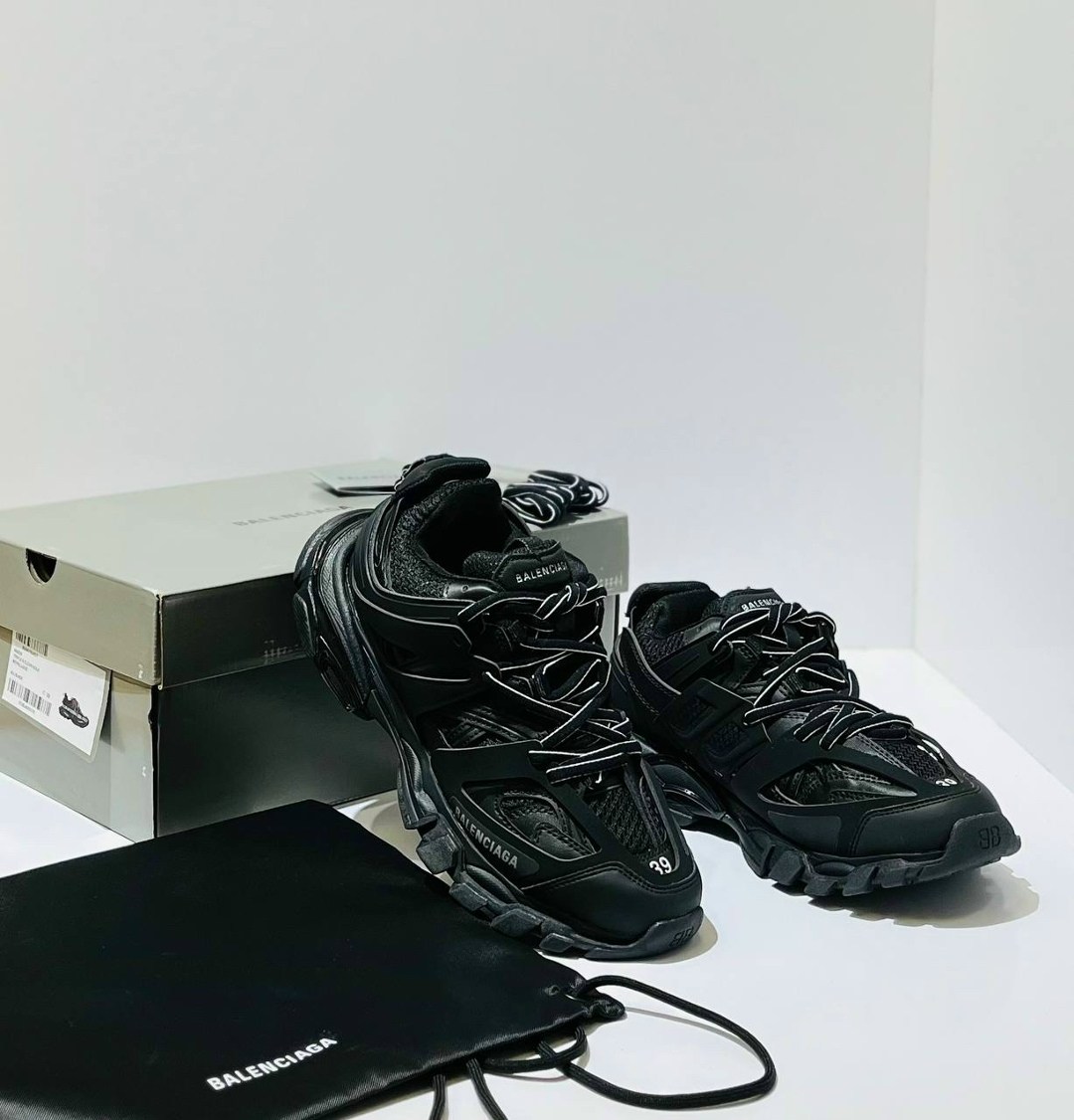 кроссовки balenciaga track,кроссовки баленсиага трек черные,баленсиага кроссовки черные track,женские кроссовки balenciaga,кроссовки balenciaga