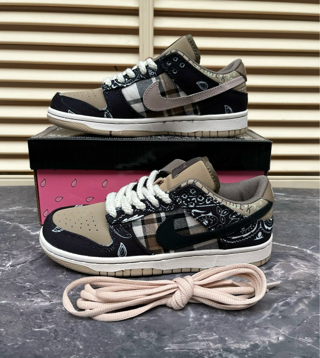 nike sb dunk low travis scott,nike sb dunk travis scott,nike sb dunk low x travis scott,кроссовки,кроссовки nike sb dunk low travis scott