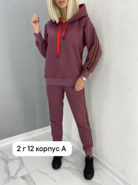Костюм
