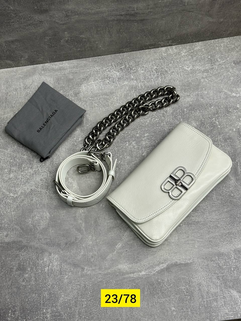сумка женская balenciaga,сумка balenciaga,balenciaga сумка на плечо,сумка balenciaga bb реплика цвет черный,сумка женская баленсиага