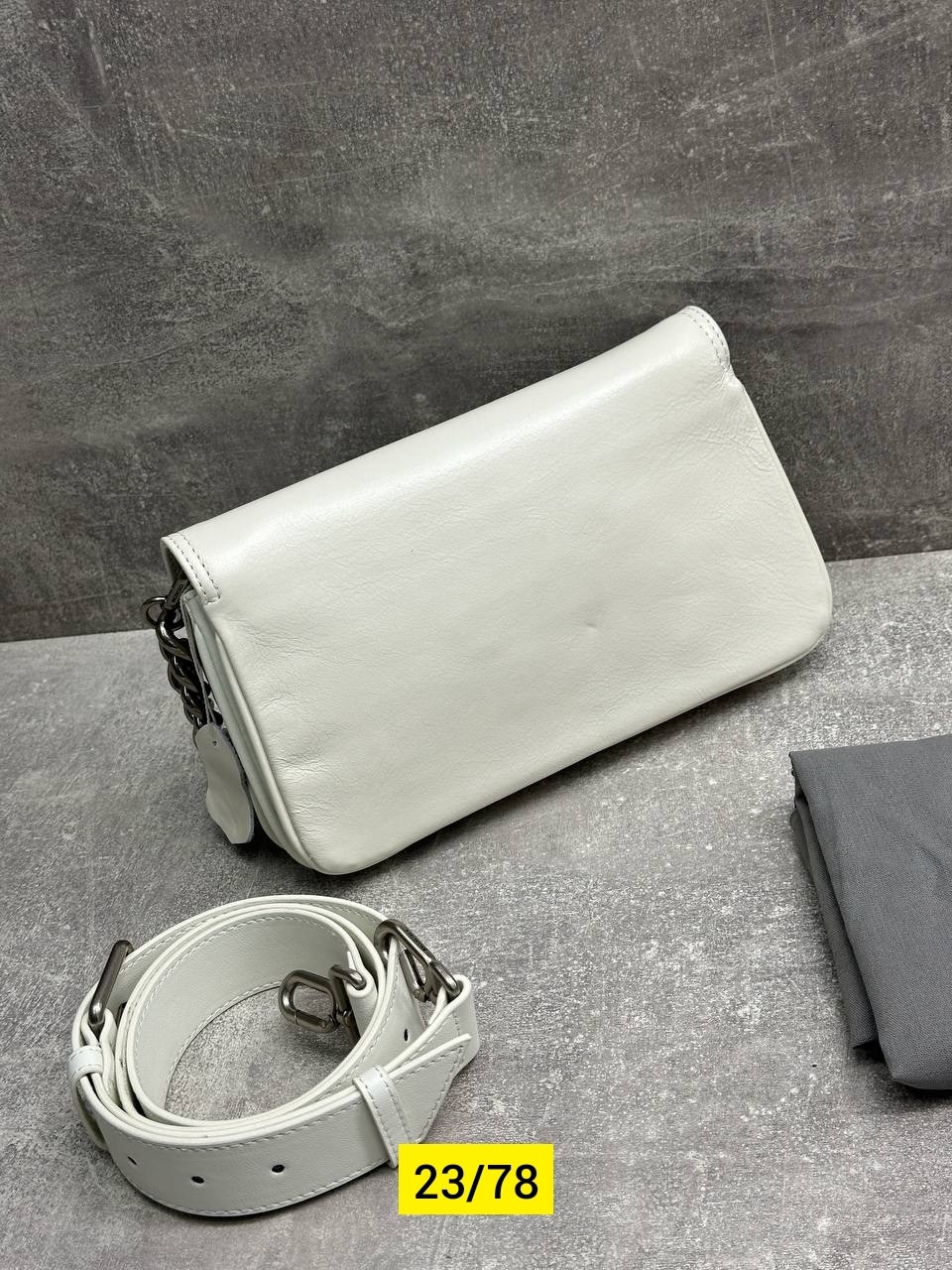 сумка женская balenciaga,сумка balenciaga,balenciaga сумка на плечо,сумка balenciaga bb реплика цвет черный,сумка женская баленсиага