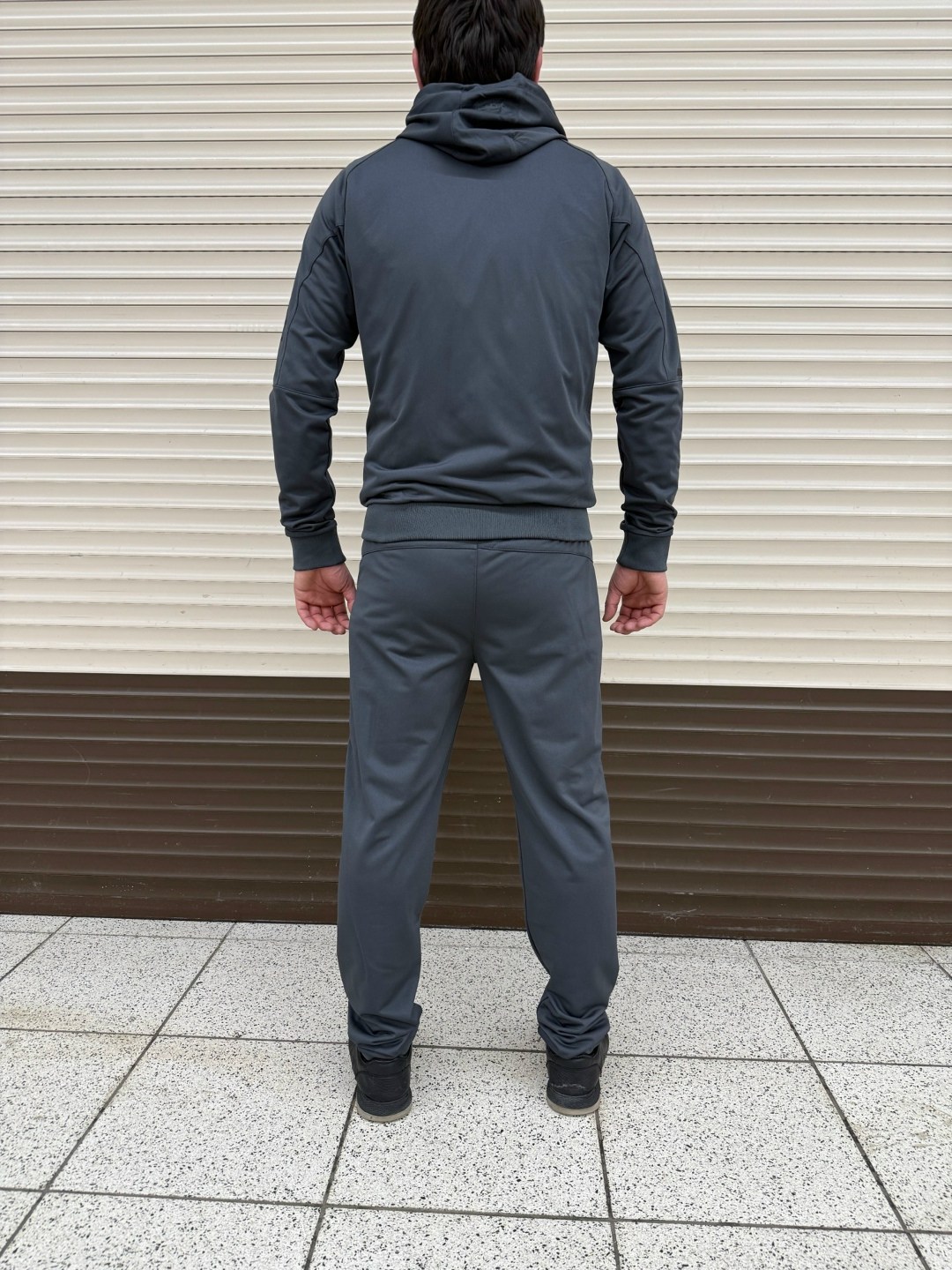 спортивный костюм,спортивный костюм мужской,спортивный костюм ,спорт костюм,костюм спортивный svatsl
