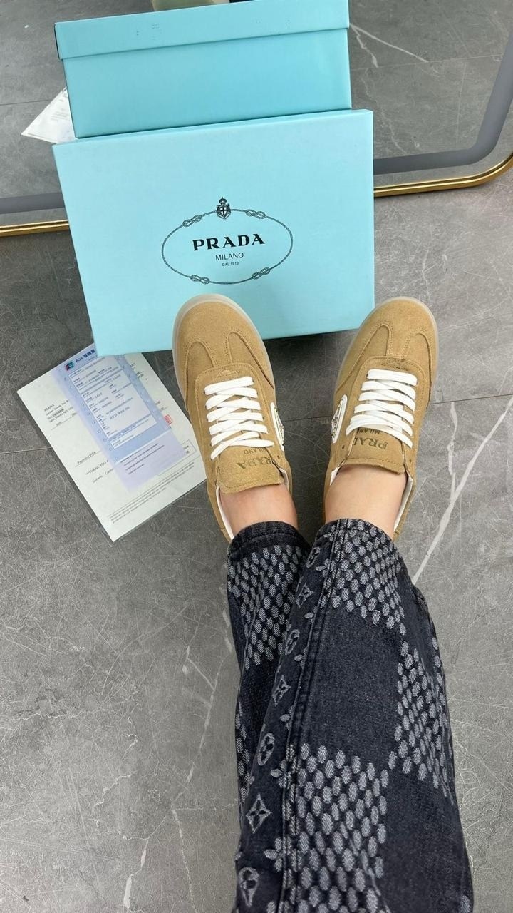 ,кроссовки prada,кроссовки prada женские,замшевые кроссовки,кеды замшевые