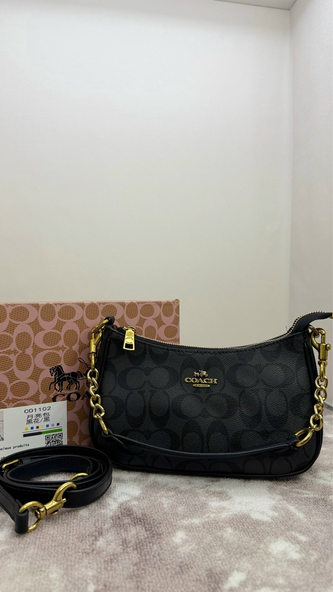 женская сумка coach,сумка через плечо coach,сумка coach,брендовая сумка через плечо coach,сумка coach на плечо