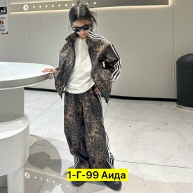 Костюм