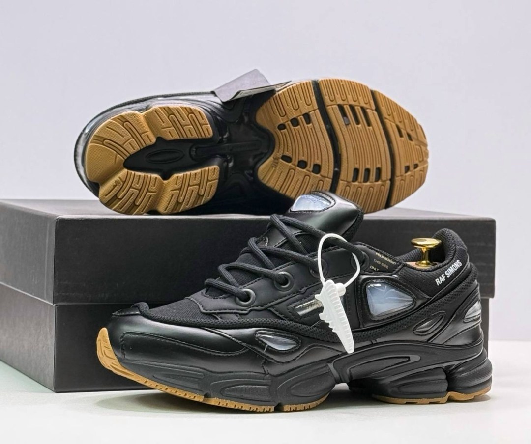 adidas raf simons ozweego,raf simons adidas ozweego 3,adidas raf simons ozweego bunny black,адидас раф симонс озвиго 2,raf simons x adidas ozweego bunny (core black)