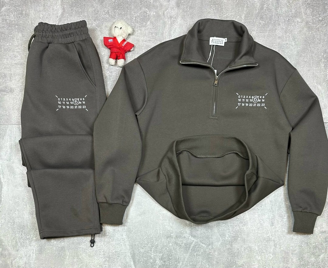 костюм спортивный,мужской спортивный костюм,спортивный костюм stone island,костюм спорт,костюм стон исланд