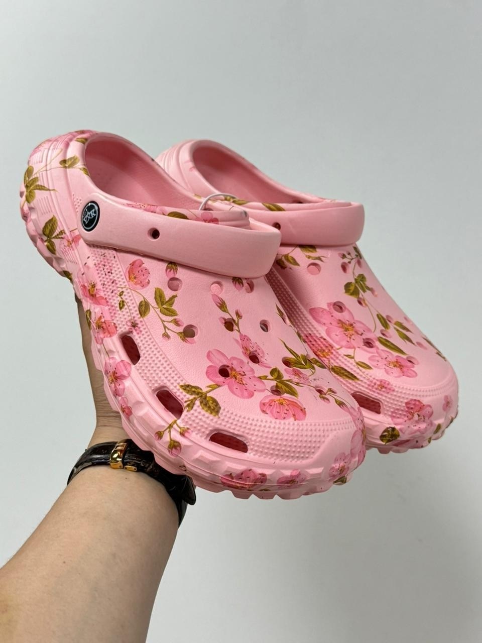 кроксы женские оригинальные официальный сайт,сабо crocs,crocs classic,crocs floral,crocs classic clog