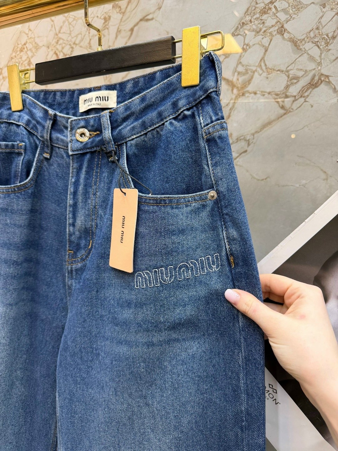 стильная кофта,поло miu miu,женская кофточка,одежда стильная,кофточка