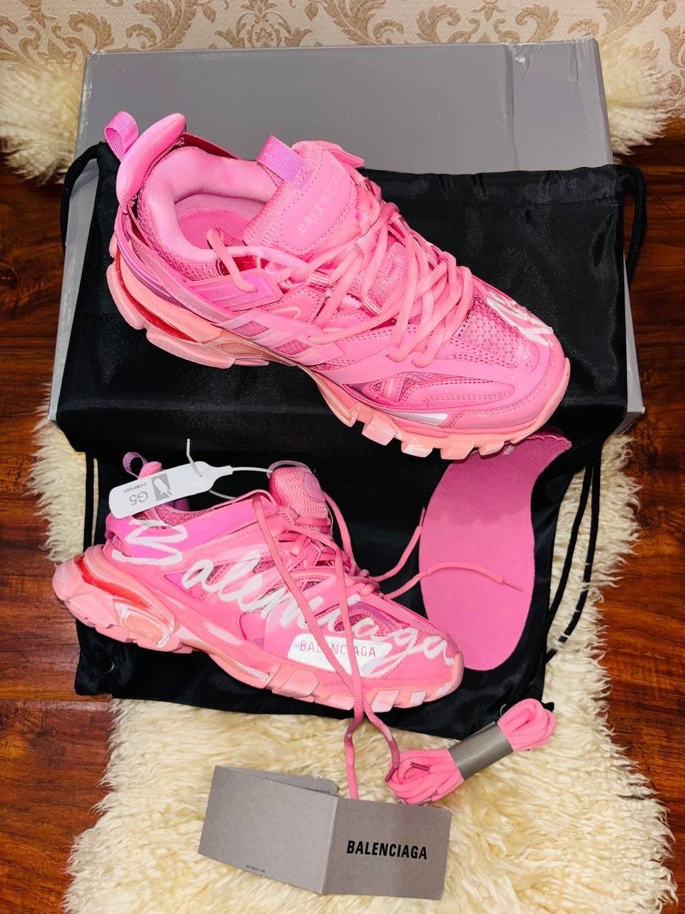 женские кроссовки balenciaga,кроссовки balenciaga,pink track balenciaga sneakers,кроссовки balenciaga track,pink balenciaga track