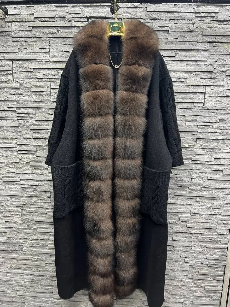 кардиган с мехом песца,кардиган с мехом,длинный кардиган с мехом,пальто с мехом,меховой кардиган