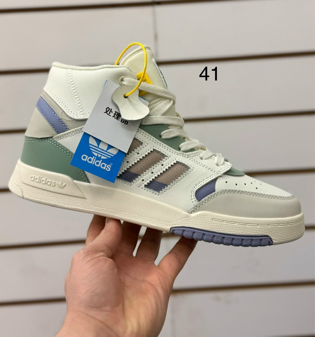 женские кроссовки adidas,кроссовки adidas,,кроссовки адидас,женские кроссовки