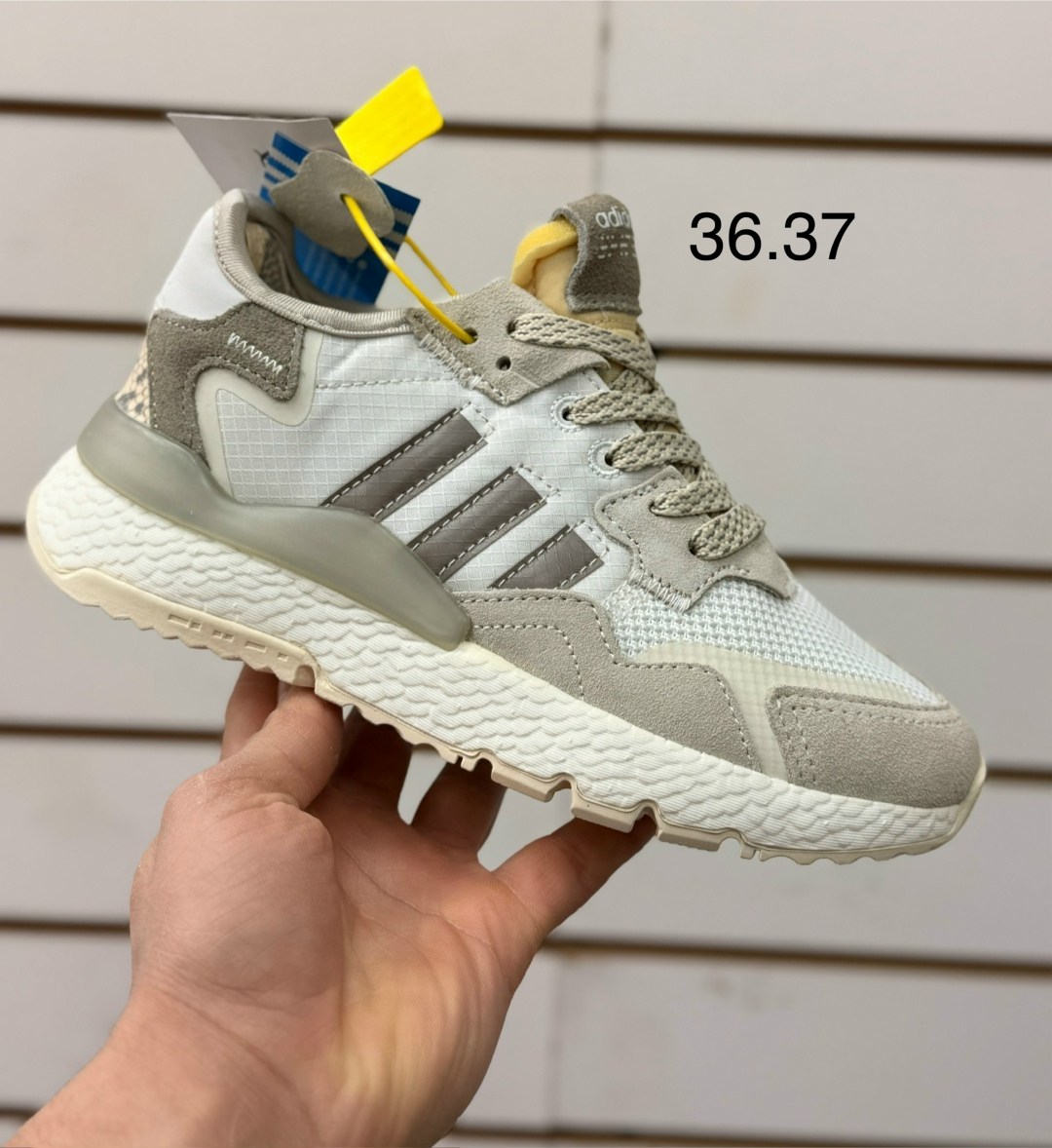 женские кроссовки adidas,кроссовки adidas,,кроссовки адидас,женские кроссовки