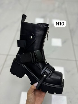 Ботинки