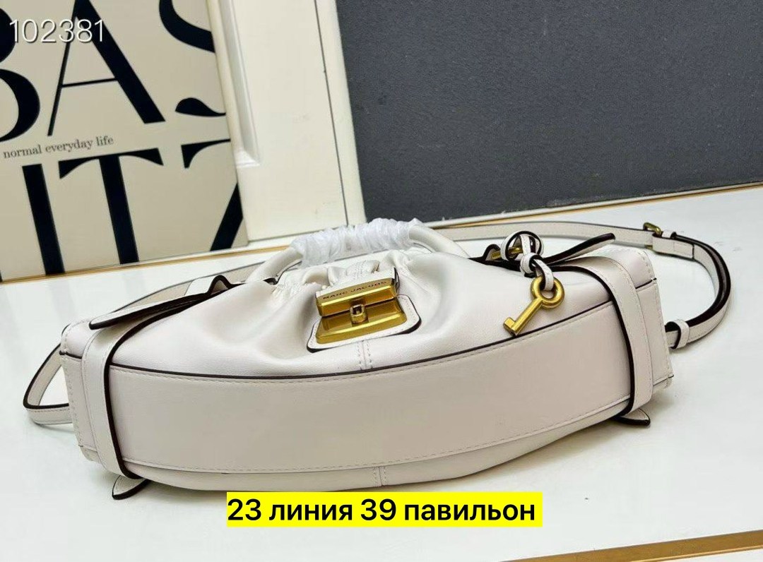 сумка,сумка женская,брендовые сумки,модная сумка,сумка классическая