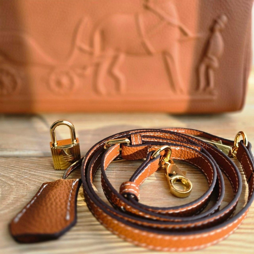 сумка hermes,hermes сумка женская,сумка келли от гермес цена оригинал,cумка hermes kelly,hermes сумка на плечо