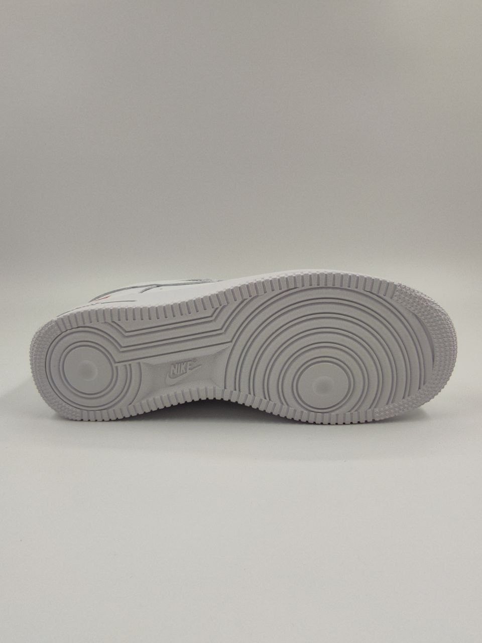 nike air force 1 low supreme white,nike air force 1 supreme,кроссовки nike air force 1 low x supreme white,кроссовки nike air force 1 supreme,nike air force 1 low x supreme