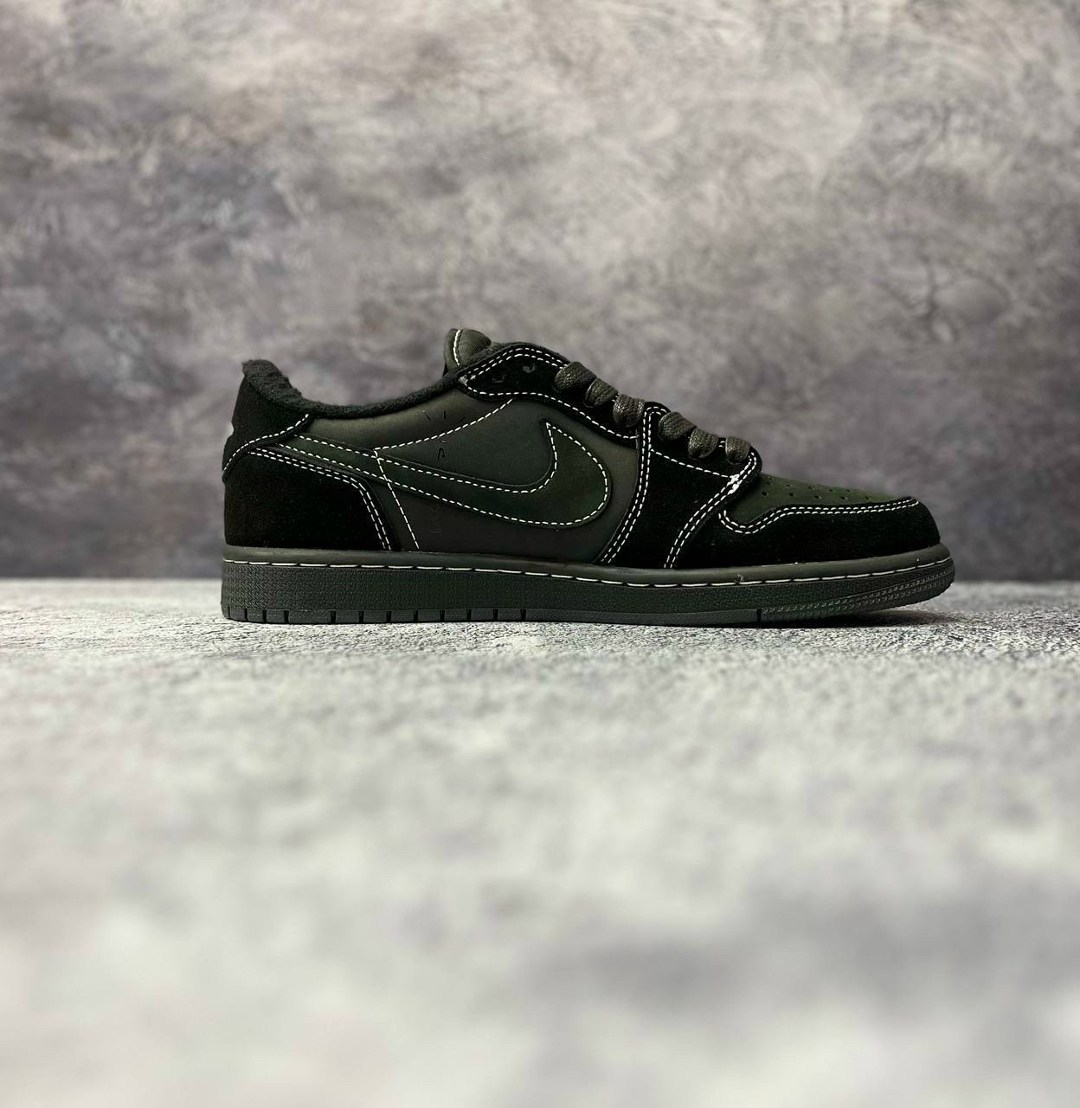 nike air jordan 1 low travis scott black phantom,nike air jordan 1 low travis scott,кроссовки travis scott x air jordan 1 low,кроссовки nike air jordan 1 low x travis scott чёрные,nike air jordan 1 lo