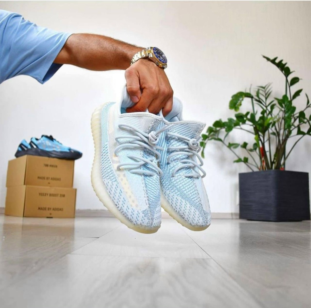 adidas yeezy boost 350,adidas yeezy boost 350 v 2,adidas yeezy boost 350 carbon,adidas yeezy 350 carbon,adidas yeezy boost 350 v2