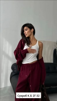 Костюм