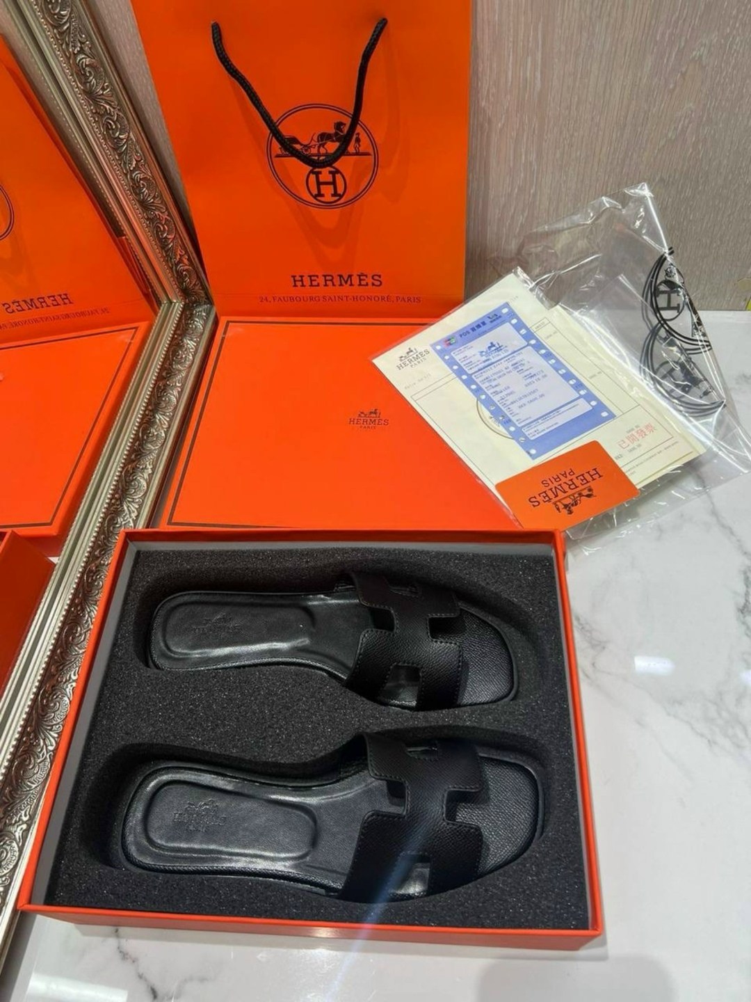 шлепанцы hermes,шлепки hermes женские,hermes тапочки,женские шлепанцы,тапки женские hermes