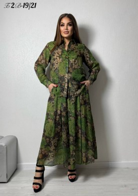 Костюм