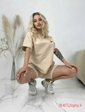 Костюм