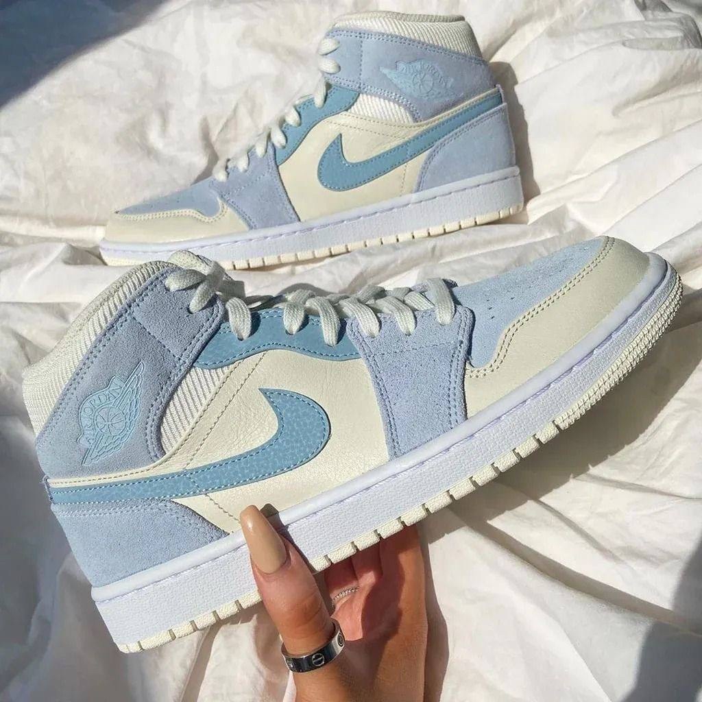 air jordan 1 mid se 'sail light blue',air jordan 1 mid se grey,nike air jordan 1 mid se,nike air jordan 1 mid,nike air jordan 1