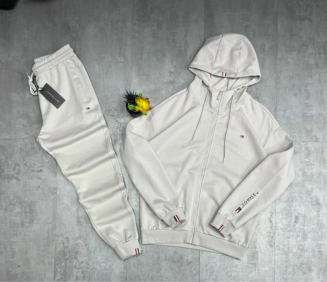 спортивный костюм tommy hilfiger,спортивный костюм томми хилфигер,мужской спортивный костюм на флисе,спортивные костюм,мужские спортивные костюмы